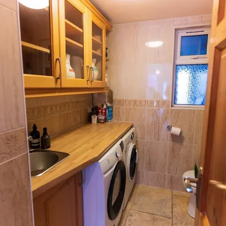 בית נופש The Townhouse *